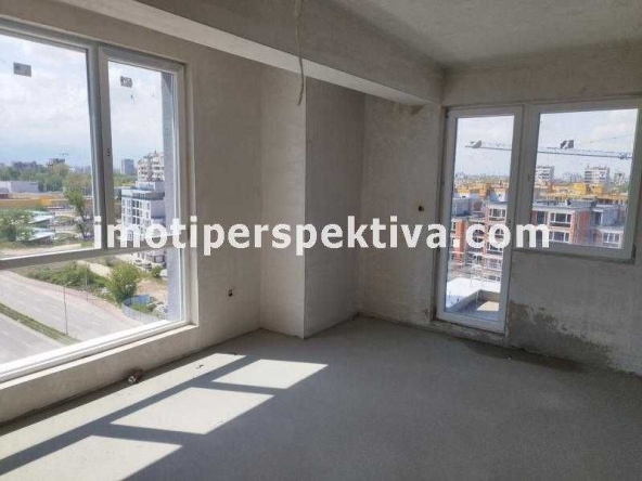 Тристаен апартамент в Пловдив, Кършияка - 126 кв.м за 1215 €/кв.м - Снимка #1