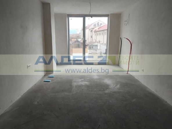 Двустаен апартамент в София, Оборище - 67 кв.м за 2538 €/кв.м - Снимка #1