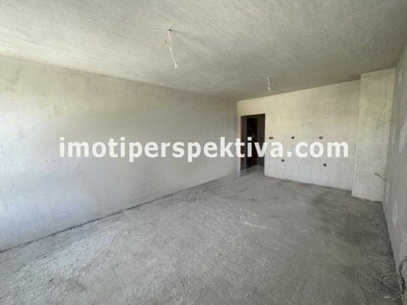 Тристаен апартамент в Пловдив, Кючук Париж - 101 кв.м за 990 €/кв.м - Снимка #1