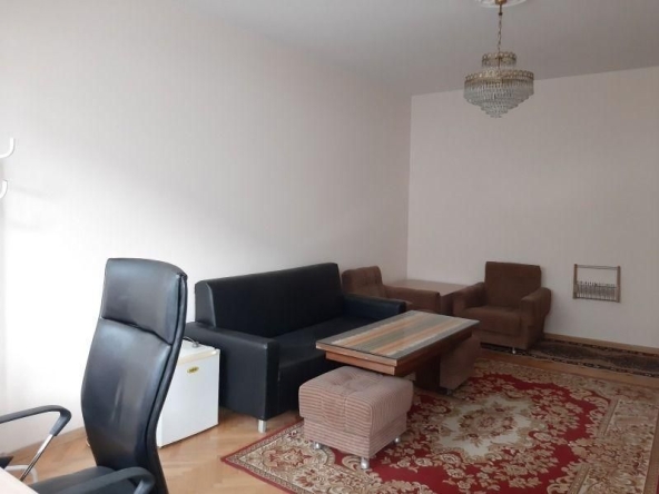 Дава се под наем Двустаен апартамент в София, Гео Милев - 67 кв.м за 613 € - Снимка #1