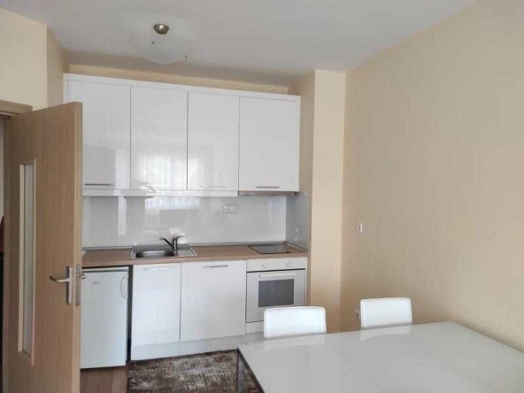 Дава се под наем Двустаен апартамент в София, Красно село - 60 кв.м за 408 € - Снимка #1