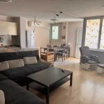 Дава се под наем Тристаен апартамент в София, Гоце Делчев - 110 кв.м за 1120 € - Снимка #1