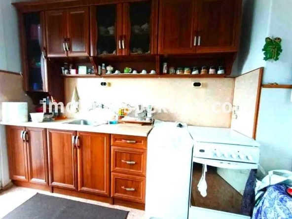 Тристаен апартамент в Пловдив, Кючук Париж - 85 кв.м за 720 €/кв.м - Снимка #1