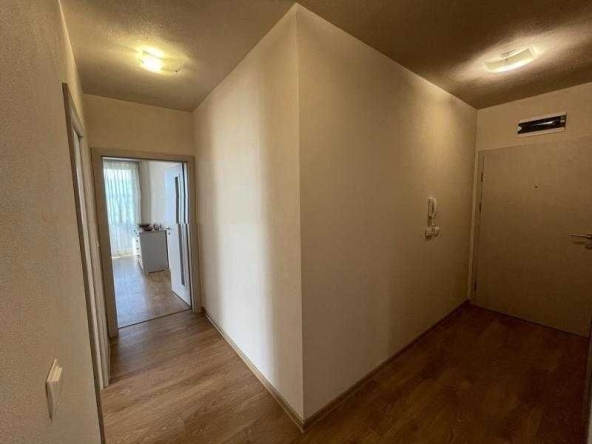 Тристаен апартамент в София, Иван Вазов - 95 кв.м за 1800 €/кв.м - Снимка #1