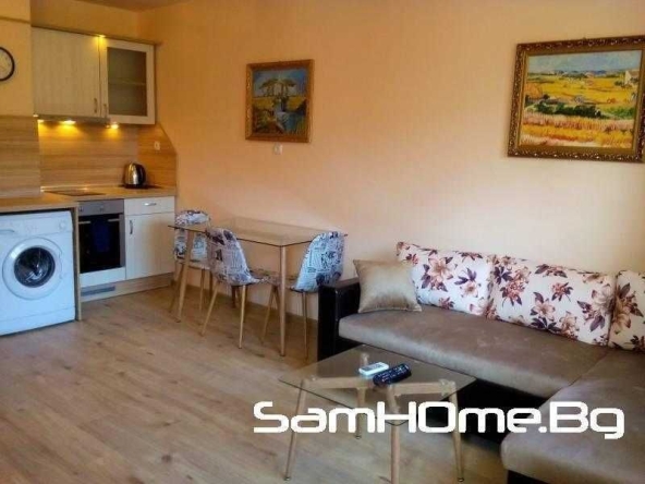 Дава се под наем Двустаен апартамент в Варна, Център - 55 кв.м за 500 € - Снимка #1