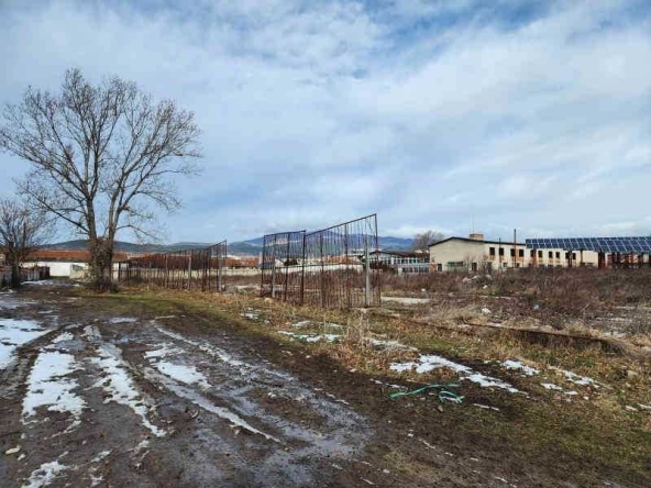 Парцел в Панагюрище - 3896 кв.м за 24 €/кв.м - Снимка #1