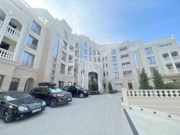 Едностаен апартамент в Поморие - 62 кв.м за 1689 €/кв.м - Снимка #1