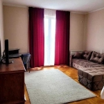 Дава се под наем Двустаен апартамент в Пловдив, Център - 62 кв.м за 362.1 € - Снимка #1