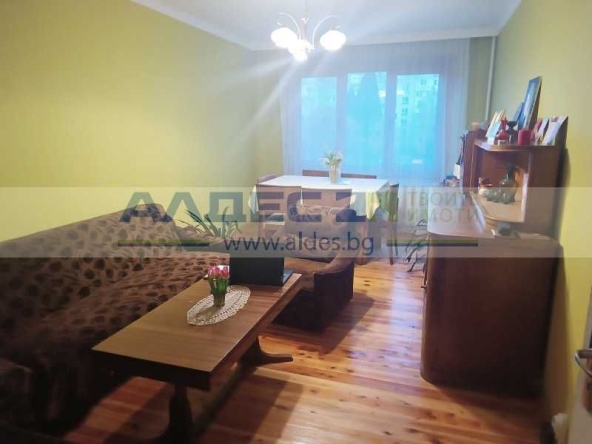 Двустаен апартамент в София, Център - 65 кв.м за 1769 €/кв.м - Снимка #1