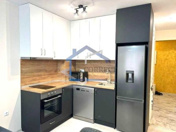 Дава се под наем Тристаен апартамент в Варна, Младост 1 - 75 кв.м за 612 € - Снимка #1