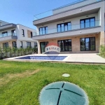 Къща в Варна, Виница - 278 кв.м за 1666 €/кв.м - Снимка #1