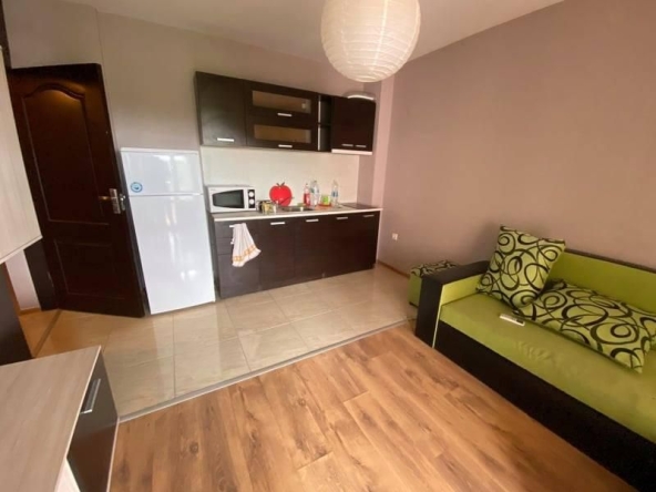 Двустаен апартамент в Бургас, Сарафово - 76 кв.м за 1448 €/кв.м - Снимка #1