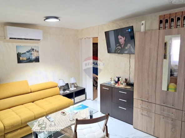 Двустаен апартамент в Варна, Погреби - 43 кв.м за 2184 €/кв.м - Снимка #1