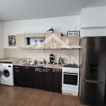 Дава се под наем Двустаен апартамент в Варна, Център - 70 кв.м за 484.5 € - Снимка #1