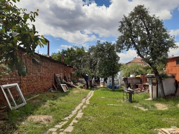 Парцел в София, Орландовци - 100 кв.м за 800 €/кв.м - Снимка #1