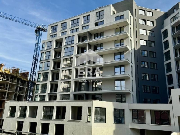 Тристаен апартамент в София, Полигона - 105 кв.м за 1810 €/кв.м - Снимка #1