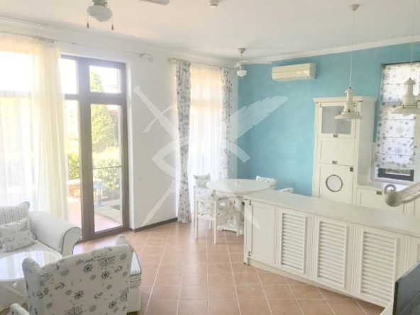 Тристаен апартамент в Созопол - 103 кв.м за 1776 €/кв.м - Снимка #1