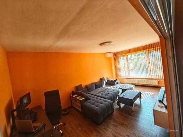 Двустаен апартамент в София, Света Троица - 69 кв.м за 1740 €/кв.м - Снимка #1