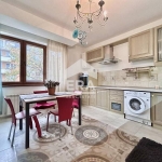 Дава се под наем Тристаен апартамент в София, Център - 102 кв.м за 900 € - Снимка #1