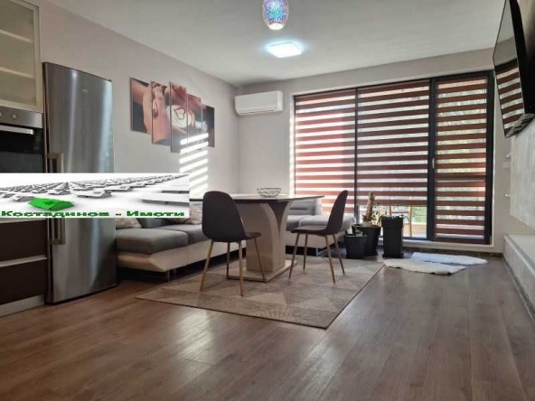 Дава се под наем Тристаен апартамент в Пловдив, Западен - 110 кв.м за 612 € - Снимка #1