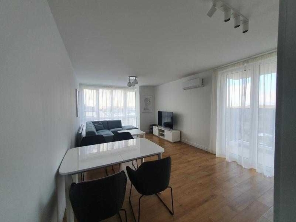 Дава се под наем Двустаен апартамент в София, Витоша - 70 кв.м за 800 € - Снимка #1