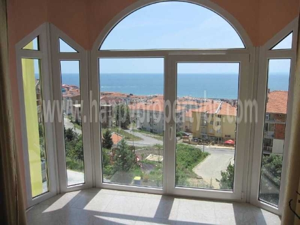 Двустаен апартамент в Свети Влас - 57 кв.м за 1211 €/кв.м - Снимка #1