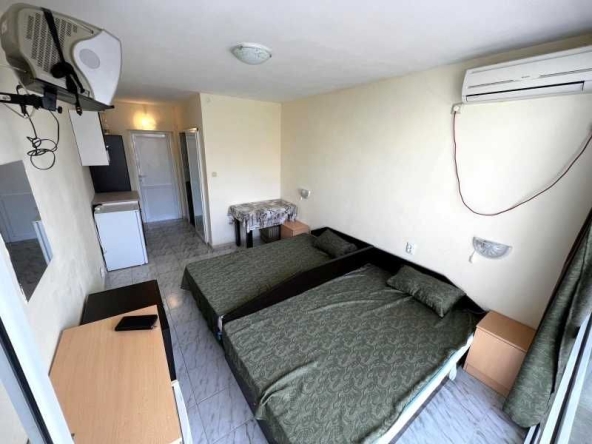 Едностаен апартамент в к.к. Слънчев бряг - 30 кв.м за 425 €/кв.м - Снимка #1