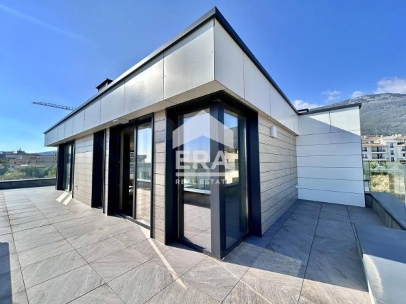 Тристаен апартамент в София, Драгалевци - 126 кв.м за 2252 €/кв.м - Снимка #1