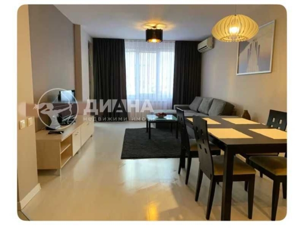 Двустаен апартамент в Пловдив, Център - 67 кв.м за 2612 €/кв.м - Снимка #1