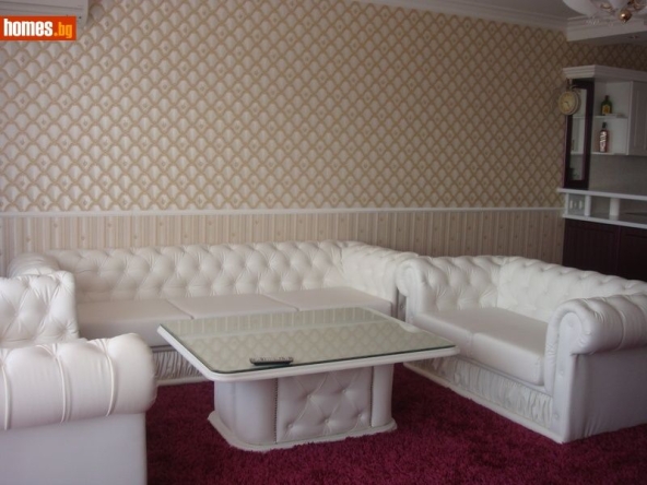 Тристаен апартамент в Пловдив, Кършияка - 132 кв.м за 1705 €/кв.м - Снимка #1