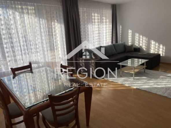 Дава се под наем Тристаен апартамент в Варна, Лятно кино Тракия - 92 кв.м за 612 € - Снимка #1