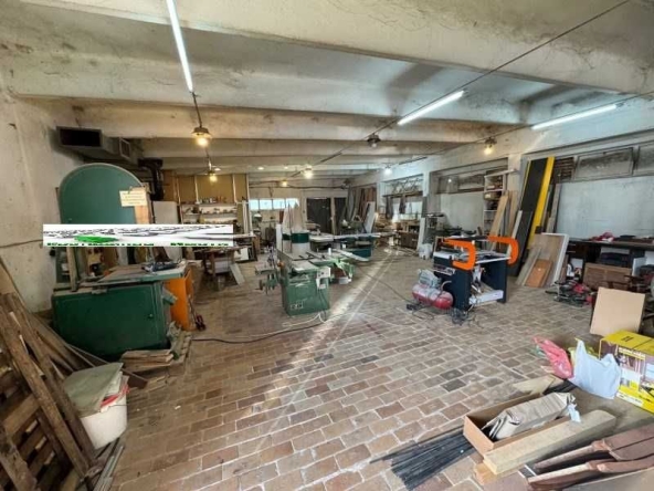 Дава се под наем Склад в Пловдив, Индустриална зона - Тракия - 136 кв.м за 484.5 € - Снимка #1