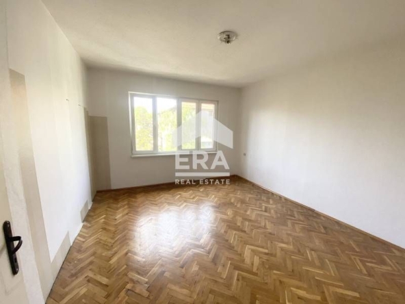 Четиристаен апартамент в Варна, Окръжна болница - 123 кв.м за 1622 €/кв.м - Снимка #1