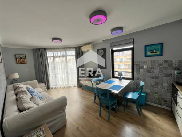 Тристаен апартамент в Поморие - 78 кв.м за 1589 €/кв.м - Снимка #1