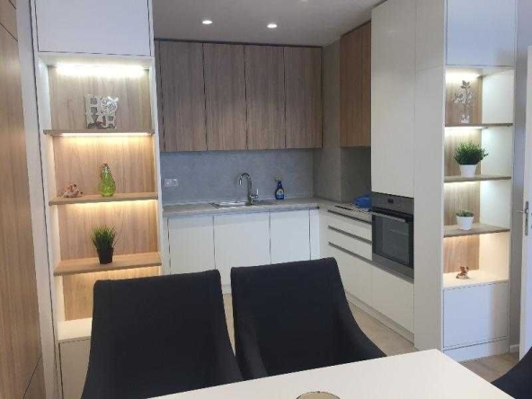 Четиристаен апартамент в София, Витоша - 114 кв.м за 1781 €/кв.м - Снимка #1