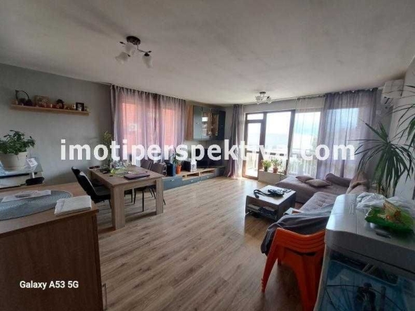 Тристаен апартамент в Пловдив, Кючук Париж - 112 кв.м за 1367 €/кв.м - Снимка #1