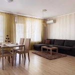 Дава се под наем Тристаен апартамент в София, Витоша - 101 кв.м за 637.5 € - Снимка #1