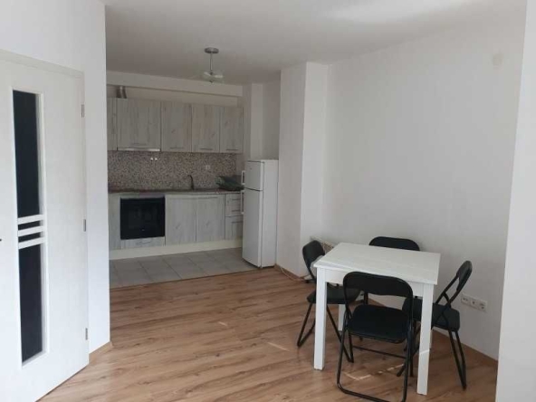 Дава се под наем Тристаен апартамент в София, Белите брези - 100 кв.м за 714 € - Снимка #1