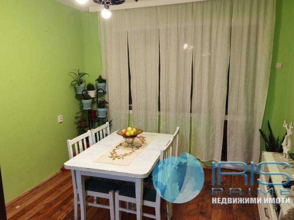 Четиристаен апартамент в Шумен, Куршум чешма - 100 кв.м за 1275 €/кв.м - Снимка #1