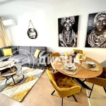 Тристаен апартамент в Пловдив, Кючук Париж - 95 кв.м за 2053 €/кв.м - Снимка #1