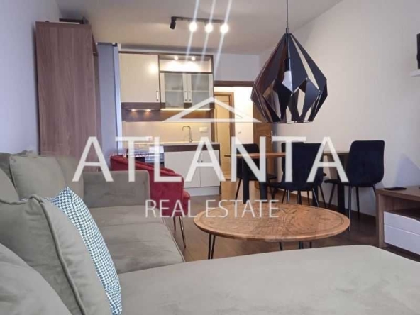 Двустаен апартамент в Варна, Бриз - 89 кв.м за 2304 €/кв.м - Снимка #1