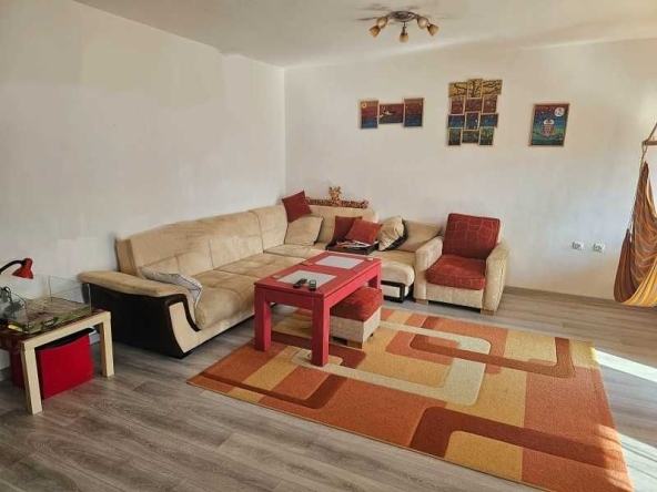 Дава се под наем Тристаен апартамент в София, Дървеница - 117 кв.м за 816 € - Снимка #1