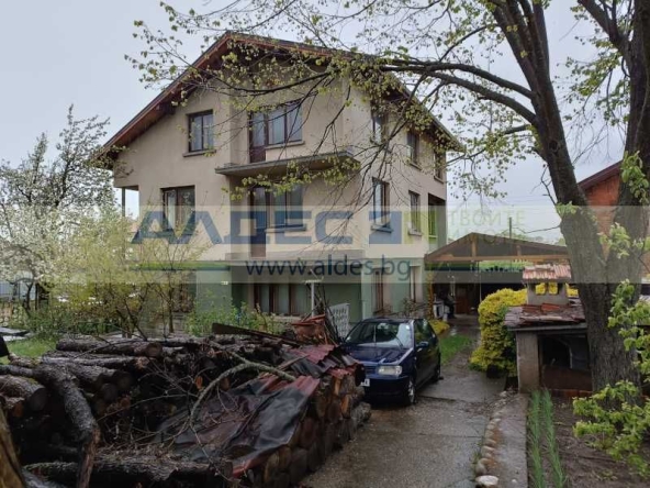 Къща в с. Драгушиново, Област София-област - 530 кв.м за 429 €/кв.м - Снимка #1