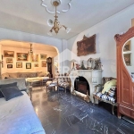 Четиристаен апартамент в София, Център - 100 кв.м за 4500 €/кв.м - Снимка #1