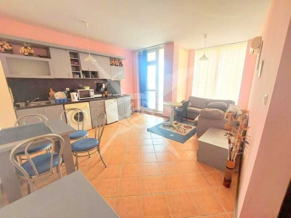 Двустаен апартамент в к.к. Слънчев бряг - 60 кв.м за 910 €/кв.м - Снимка #1