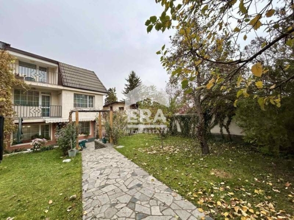 Къща в София, Бояна - 320 кв.м за 2494 €/кв.м - Снимка #1