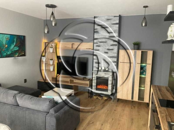 Дава се под наем Тристаен апартамент в София, Кръстова вада - 82 кв.м за 795 € - Снимка #1