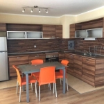 Дава се под наем Тристаен апартамент в София, Красно село - 80 кв.м за 700 € - Снимка #1