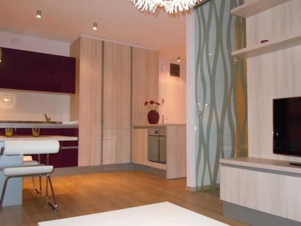 Двустаен апартамент в София, Лозенец - 67 кв.м за 2277 €/кв.м - Снимка #1