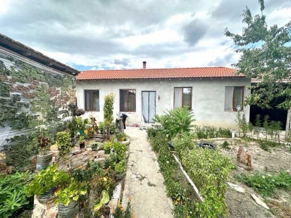 Къща в с. Балван, Област Велико Търново - 100 кв.м за 650 €/кв.м - Снимка #1